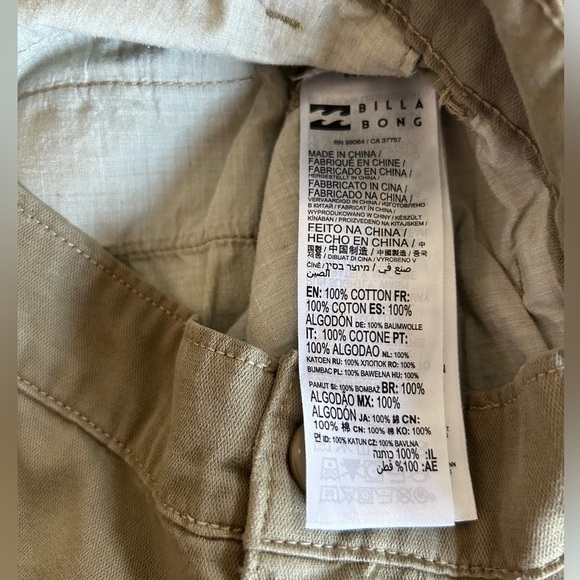 Billabong Women’s Green Relaxed Fit Cargo Pants. Size 27 - Picture 4 of 11